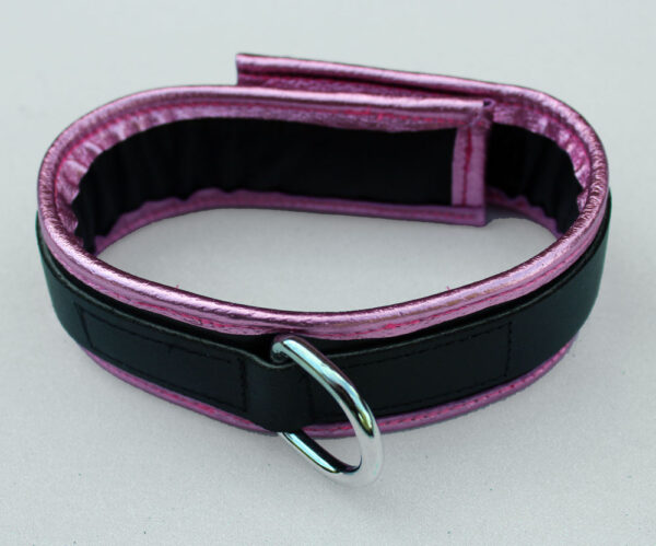 Black leather padded collar with pink leather trim