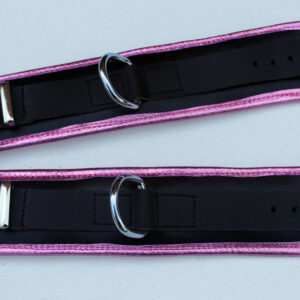 Padded wrist restraints – pink