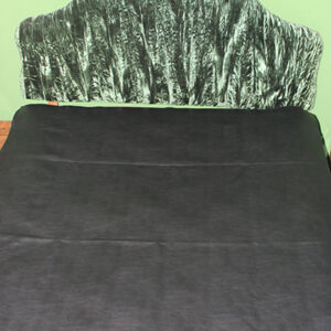 Wax Play fluid proof bed sheet