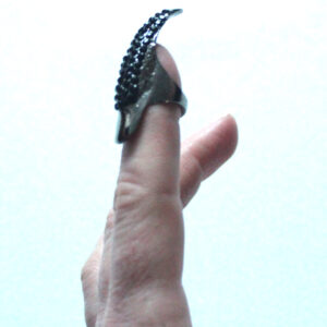 Black claw ring