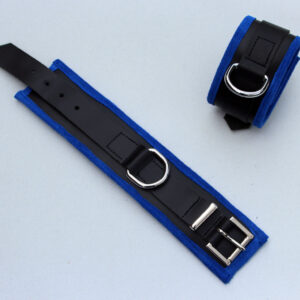 Padded wrist restraints – blue