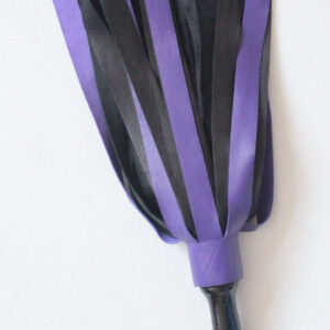 Soft leather flogger