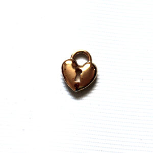 Rose gold plated heart pendant