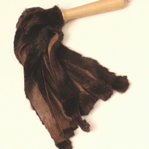 Fur flogger on oak