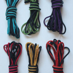 Two tone hemp rope aka cheat rope