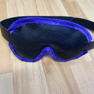 Luxury suede edged blindfold with velcro