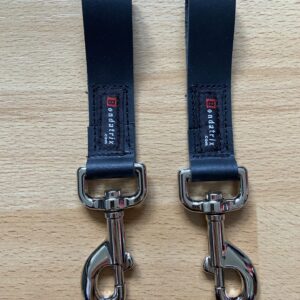 Belt loop trigger clips