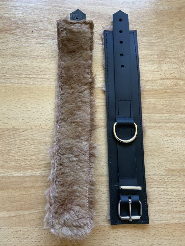 Fur lined leather wrist cuffs - Image 3