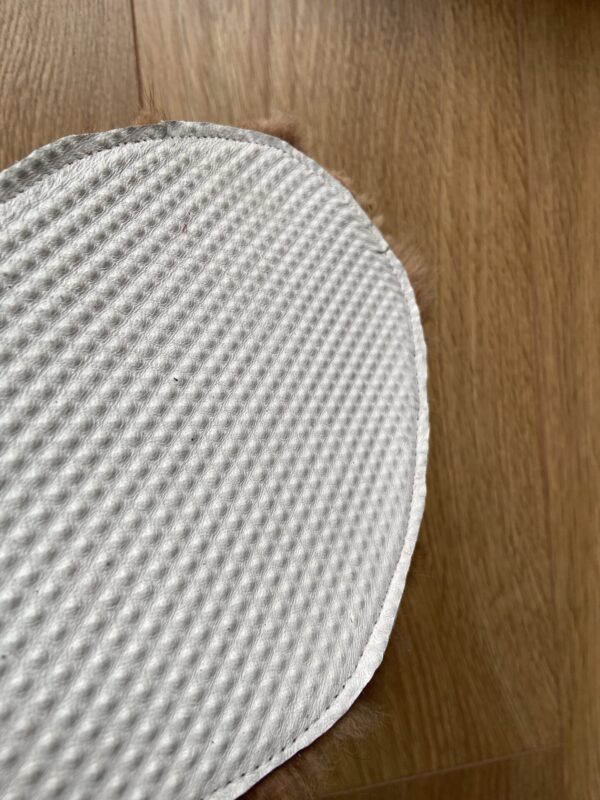 Fur and white textured leather round paddle - Unique item - Image 3