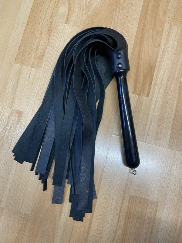 BDSM black leather thuddy flogger