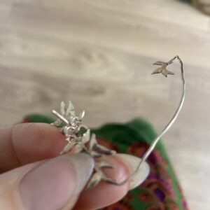 Sale – Floating flower design earring (pair)