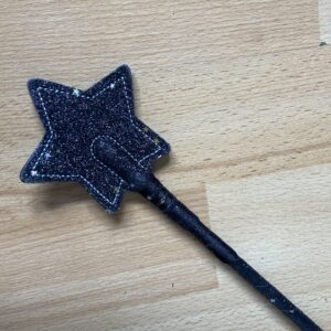 Glittery black star crop